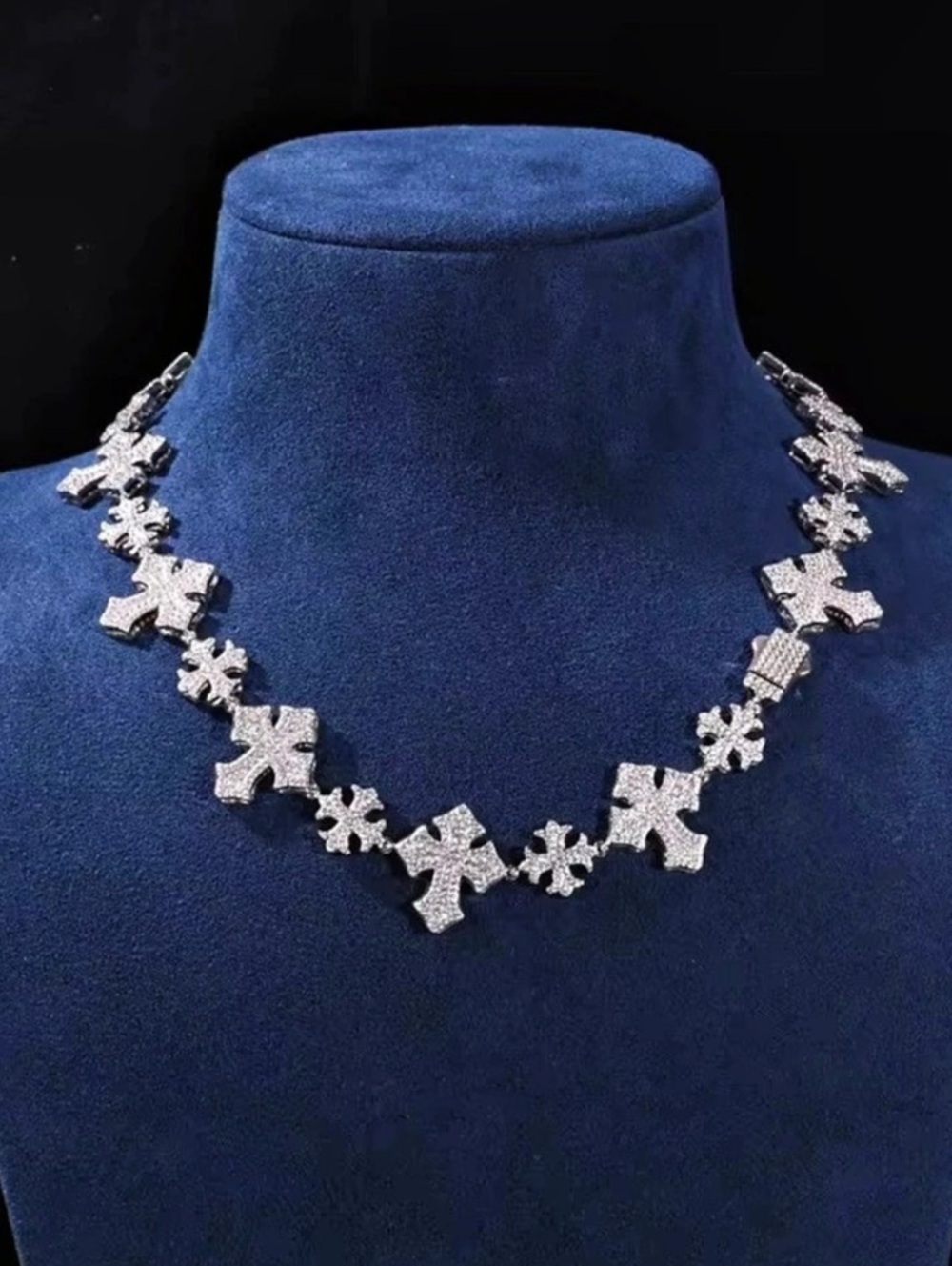 S925 18” Moissanite Pavé Cross-Link Necklace